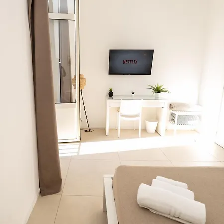 Konukevi Valguarnera Palermo