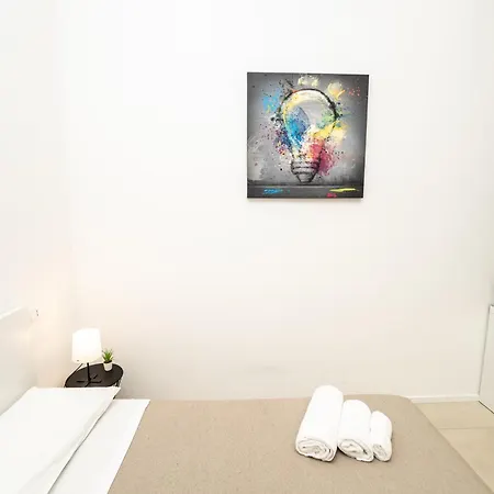 Valguarnera Konukevi