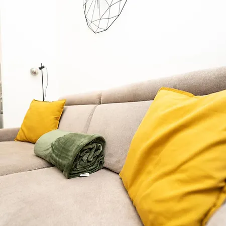 Valguarnera Konukevi 4*