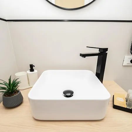 Valguarnera Konukevi