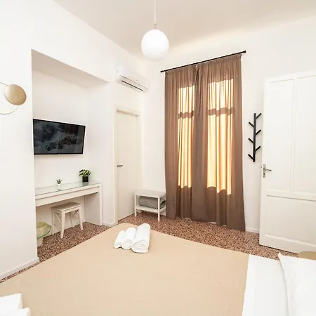 Valguarnera Konukevi 4*