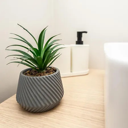 Valguarnera Konukevi 4*