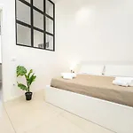 Valguarnera 招待所 3*