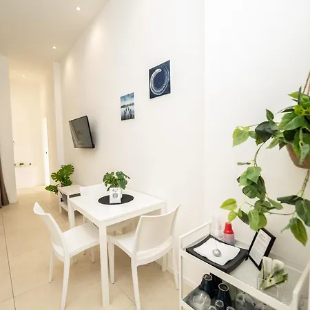 Valguarnera 3*