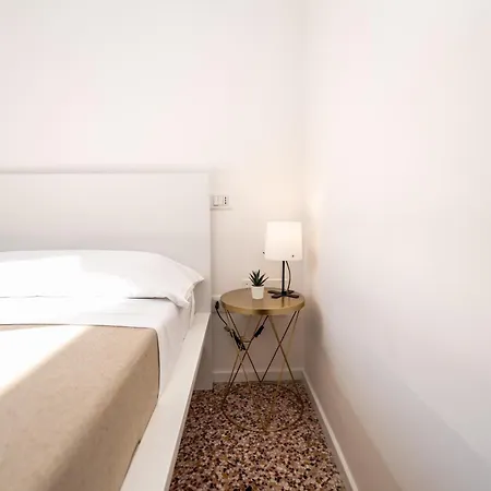 Valguarnera 3* Palerme